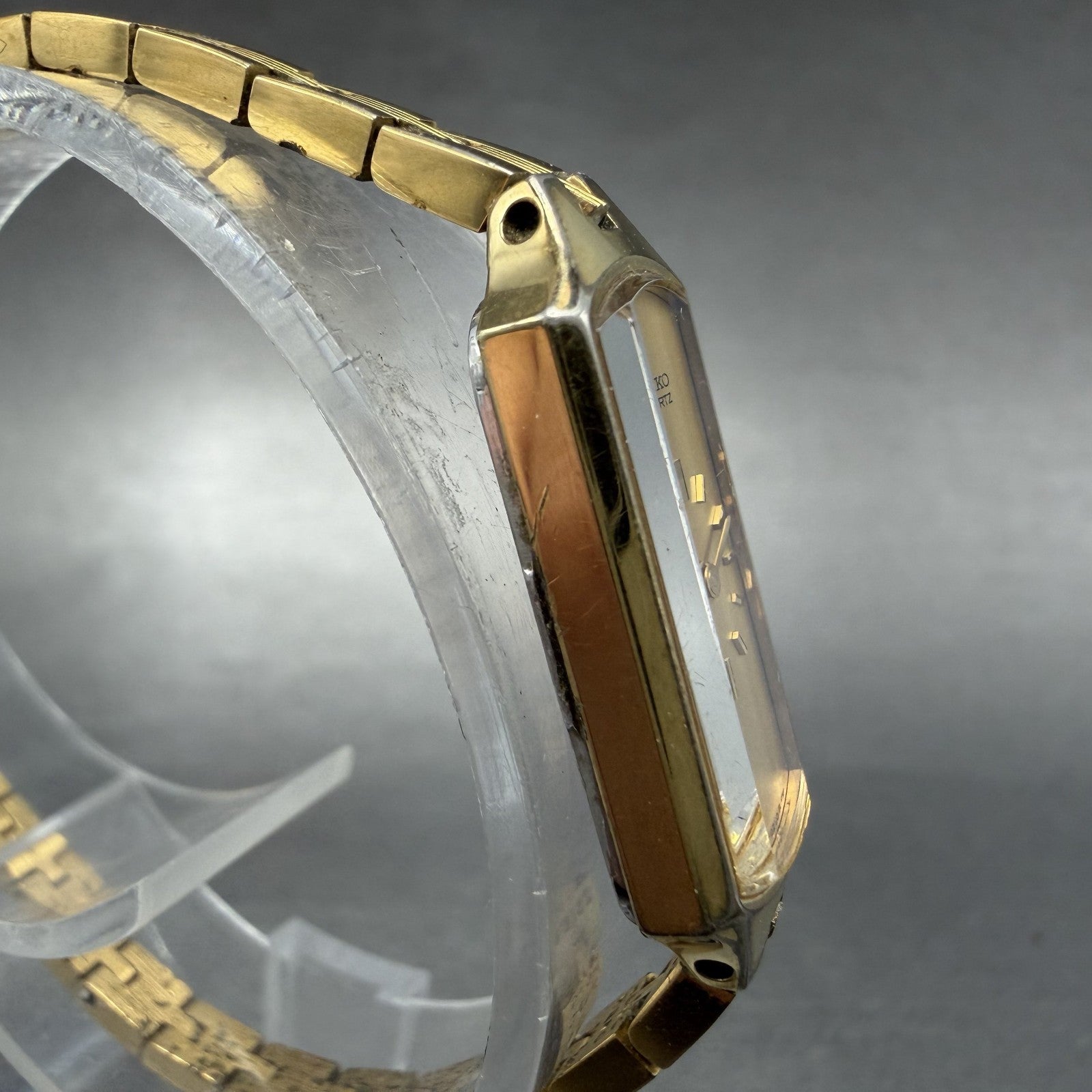 Seiko Watch Women 12mm Champagne Dial Gold Tone Rectangle 2E20-5179 New Batt IJI3