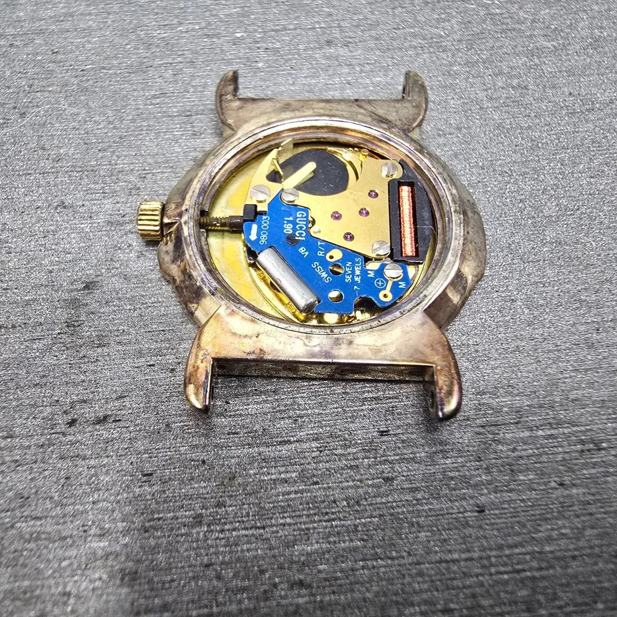 Gucci 3400L Watch Women 23mm Black Dial Gold Plated Round PARTS7