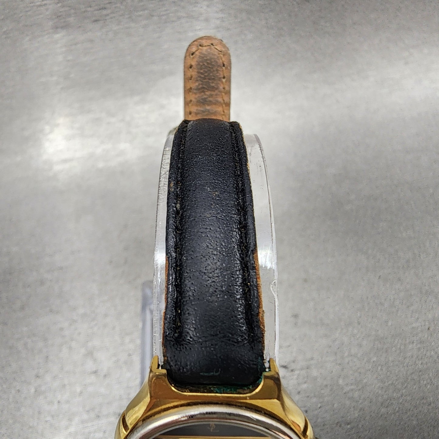 Yves Saint Laurent Watch Women 25mm Black Dial Gold Tone Round New Battery4