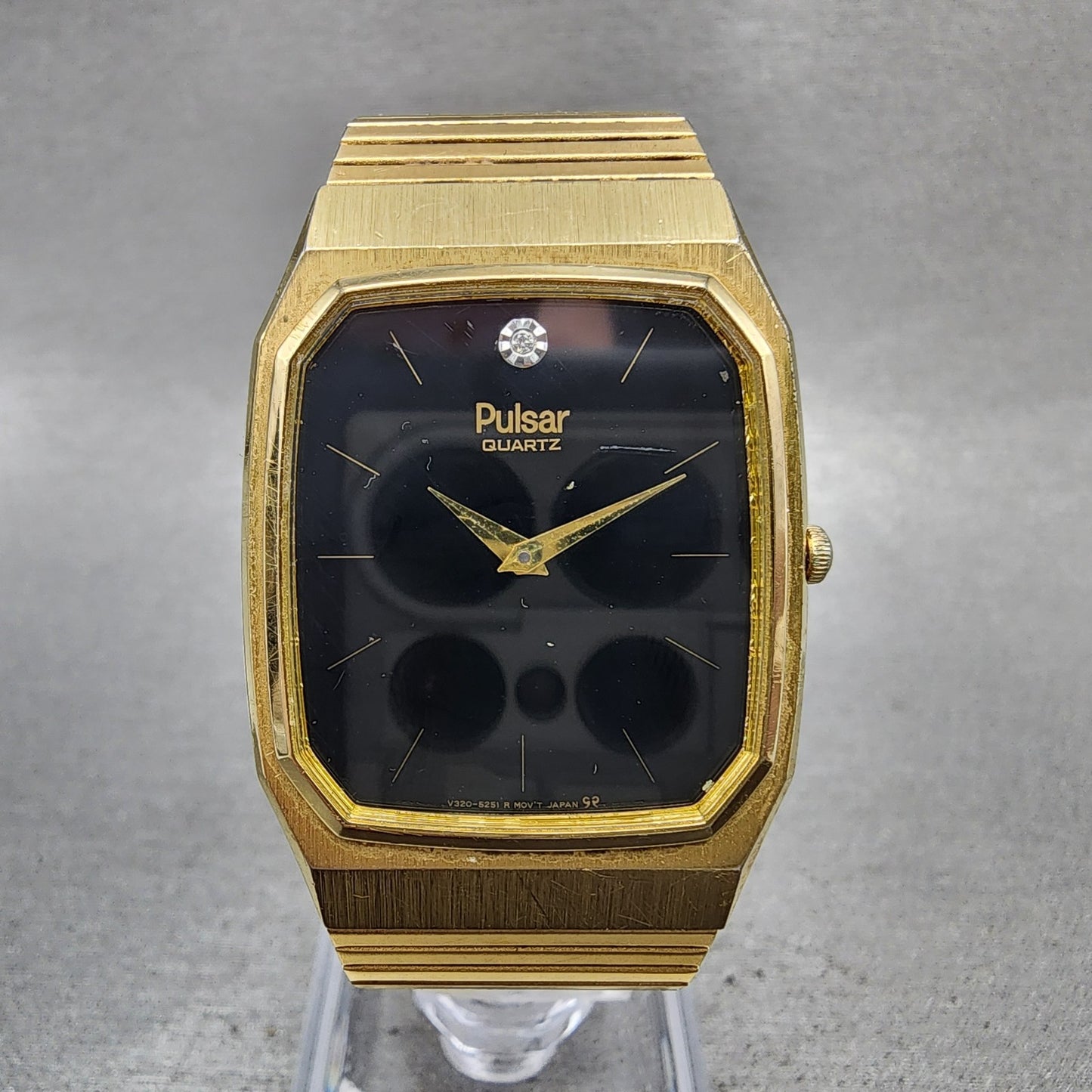 Pulsar Tank Watch Men 28mm Black Dial Gold Tone Rectangle V3205160 New battery0