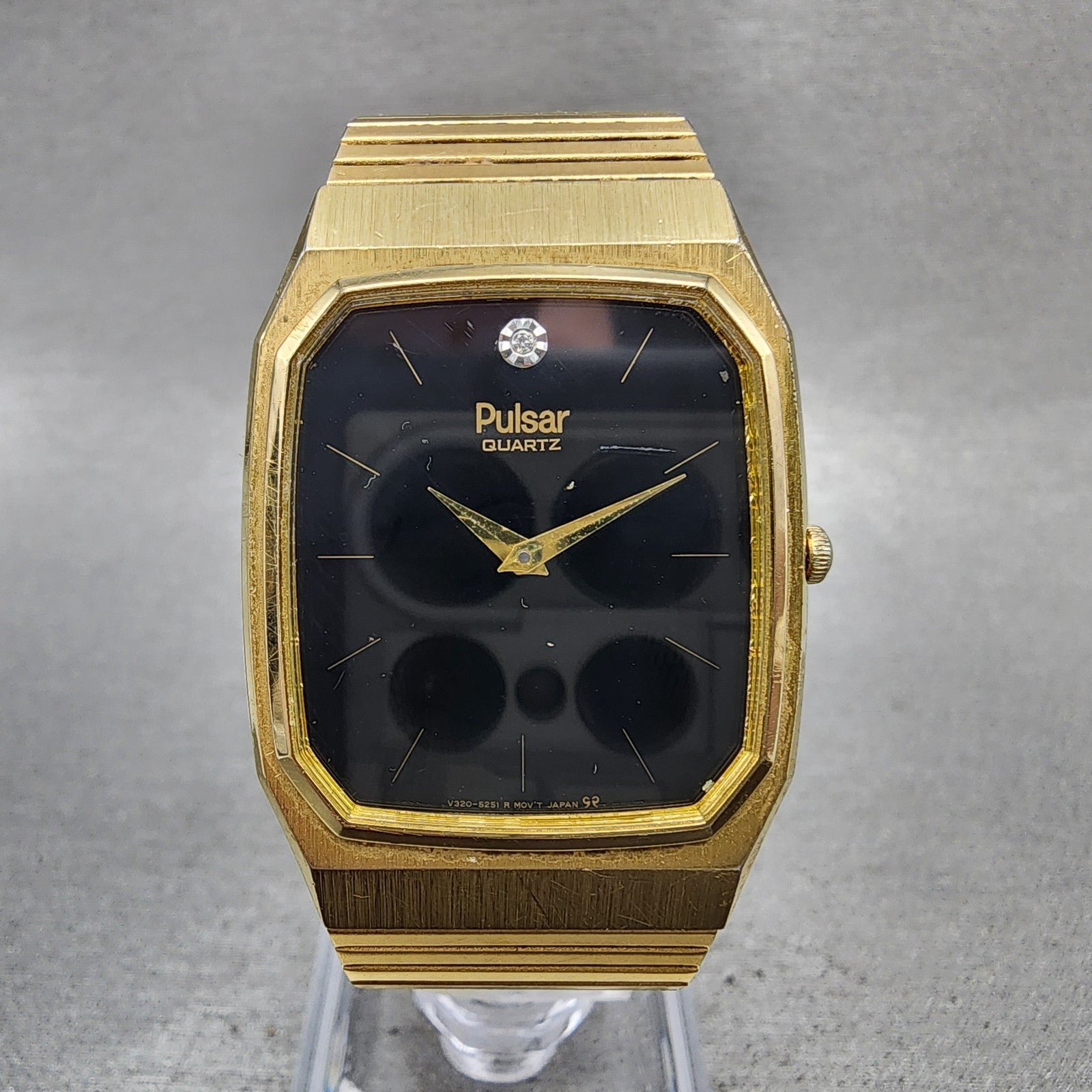 Pulsar Tank Watch Men 28mm Black Dial Gold Tone Rectangle V3205160 New battery0