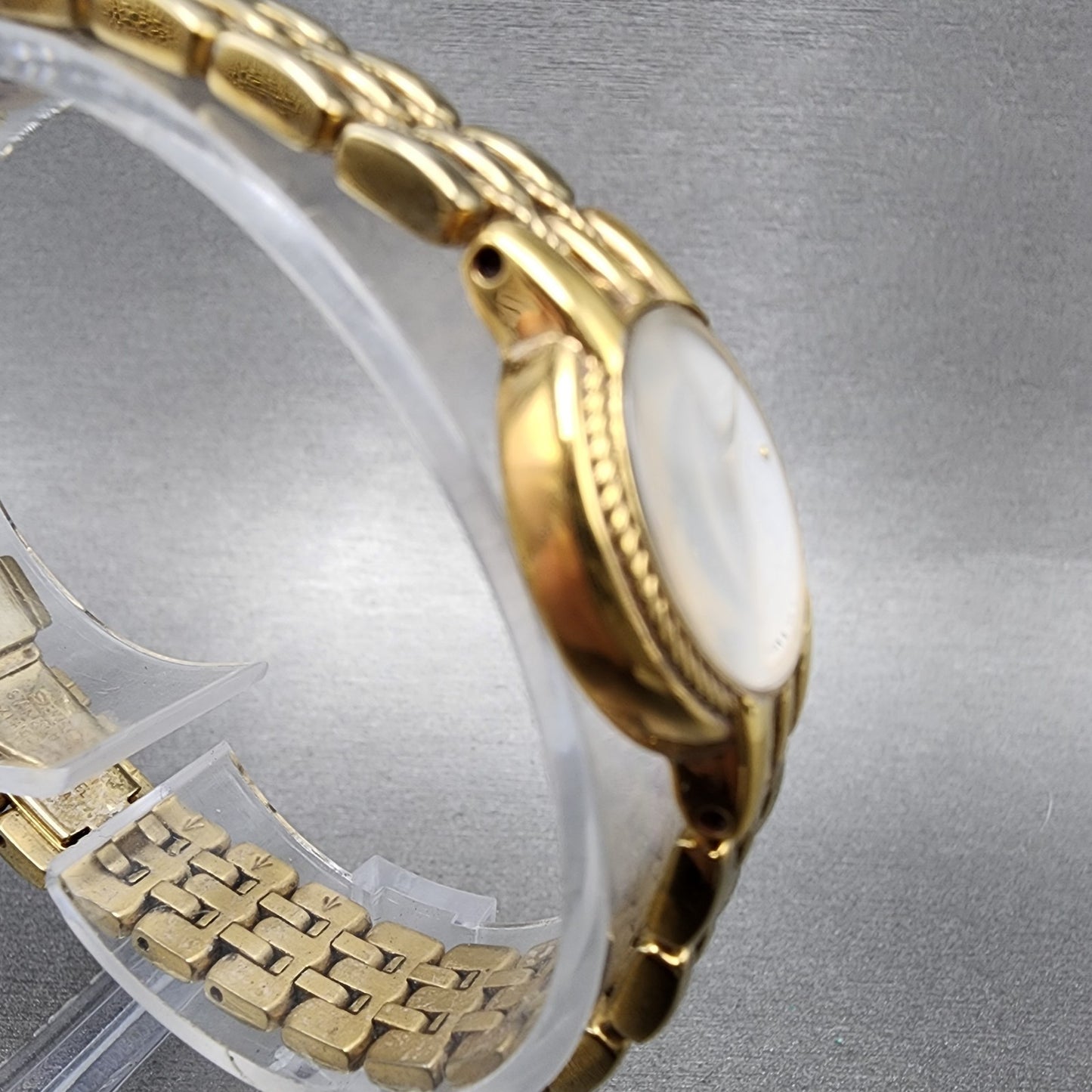 Seiko Watch Women 20mm White Dial Gold Tone Round 1N000JJ0 New Battery3