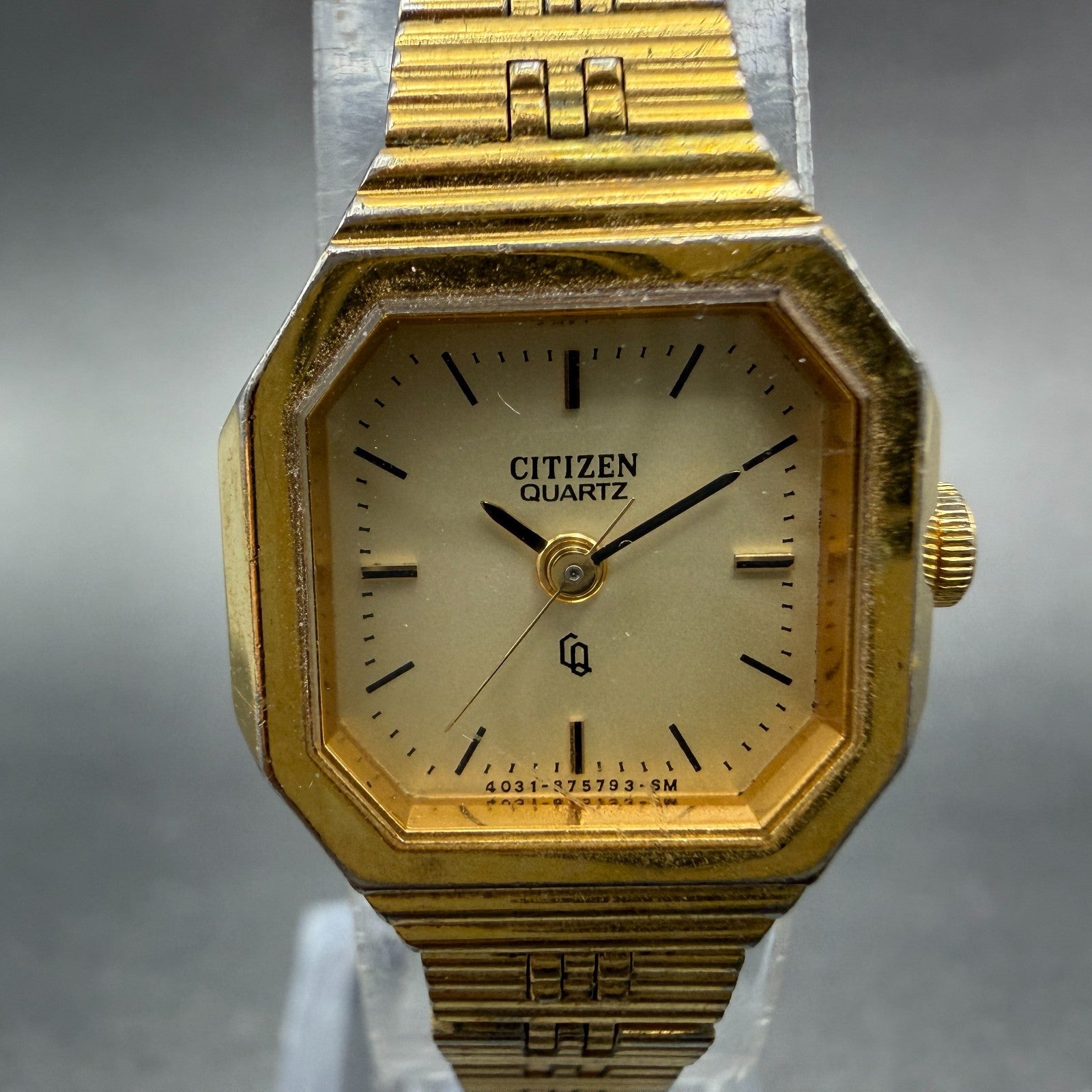 Citizen CQ Watch Women 19mm Champagne Dial Gold Tone 4031-892721 New Battery1