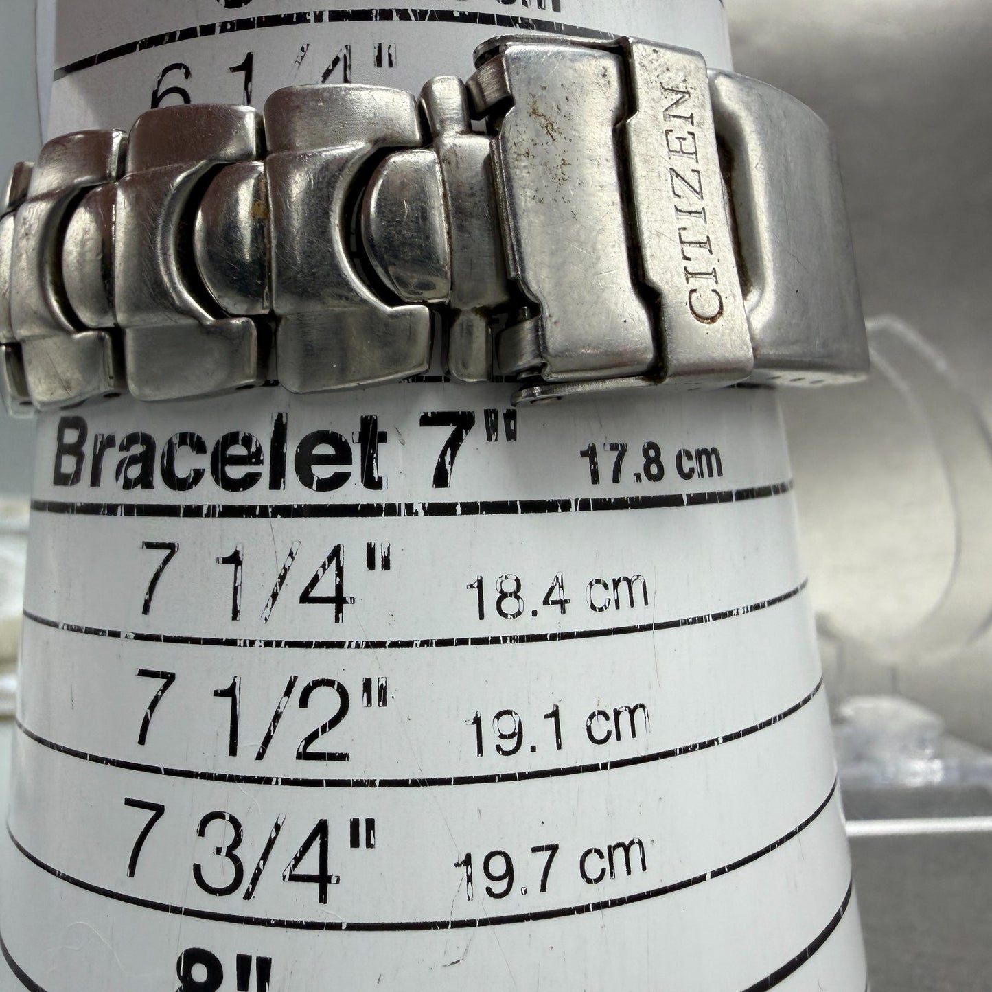 Citizen Watch Men 36mm Gray Dial Silver Tone Date Round 1112-S68113 PARTS VTG11