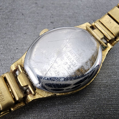 Citizen Watch Women 17mm Champagne Dial Gold Tone Oval 5920S056331 New Battery9
