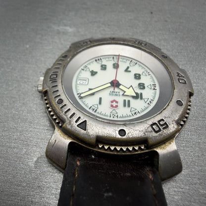 Victorinox Swiss Army Sportline Watch Men 40mm White Dial Silver Date PARTS ABC5