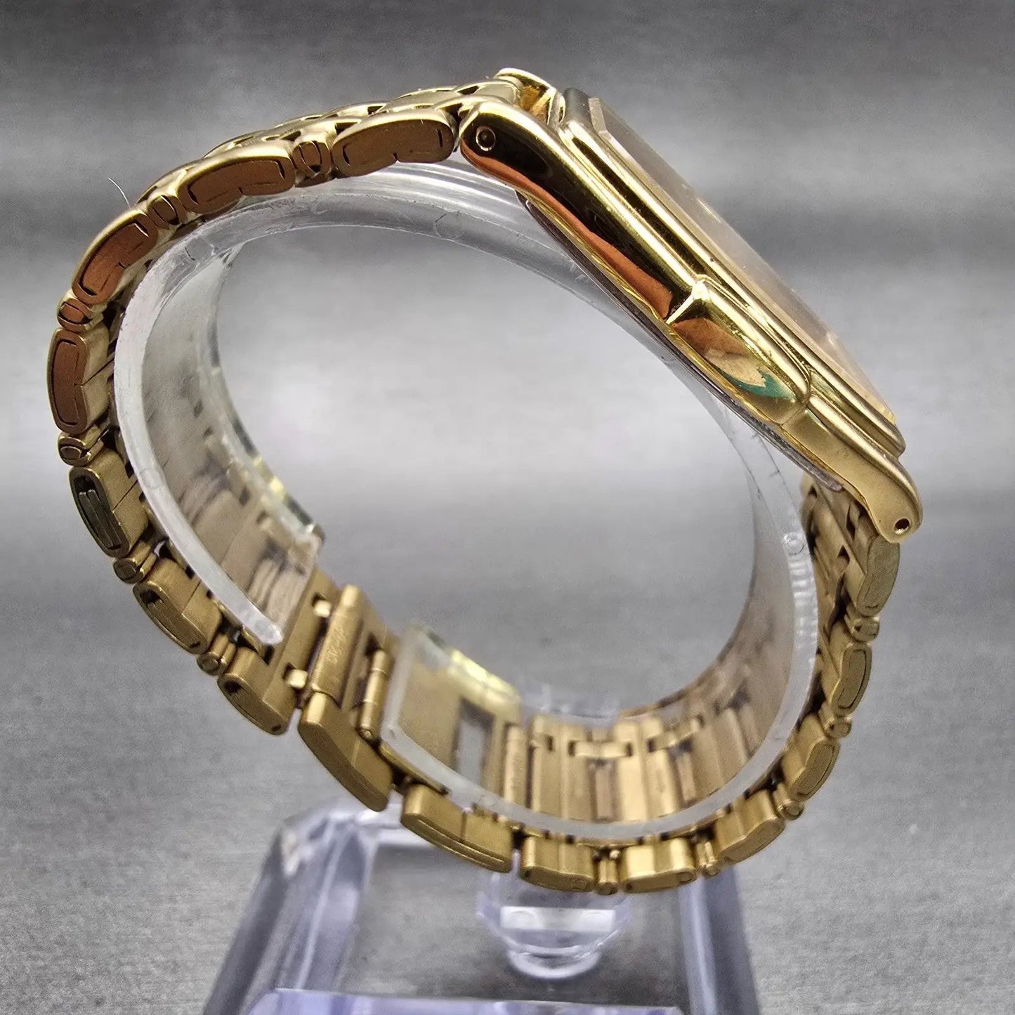 Seiko Watch Men 31mm Gold Dial Gold Tone Rectangle V701-5220 New Battery Vintage8