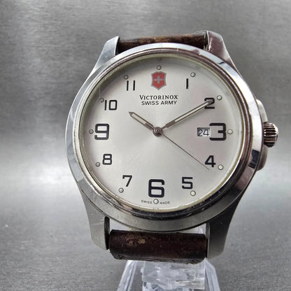 Victorinox Swiss Army Garrison Elegance Watch Men 40mm White Dial Steel Date5