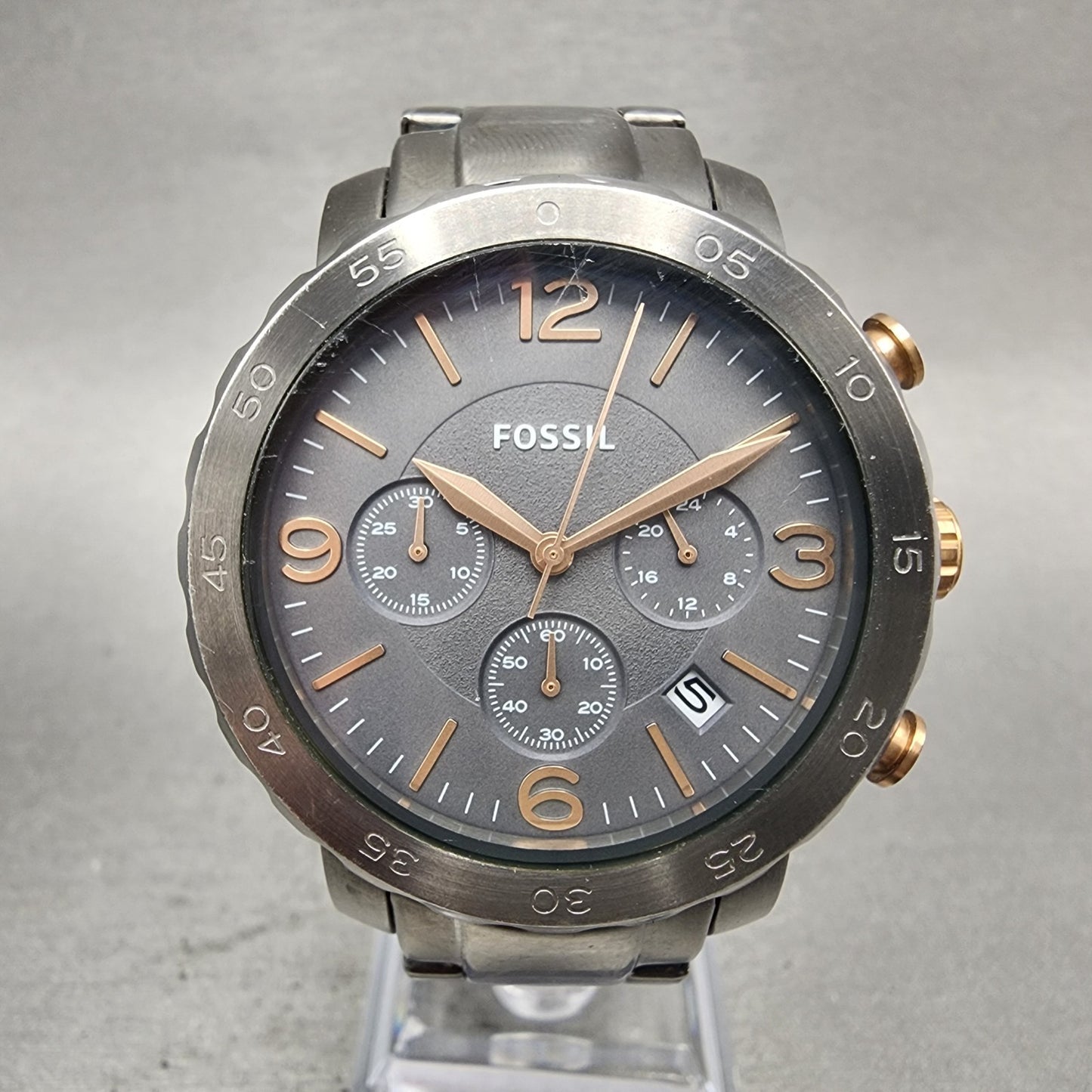 Fossil Chronograph Watch Women 39mm Black Dial Gray Tone Date AM4431 New Battery0