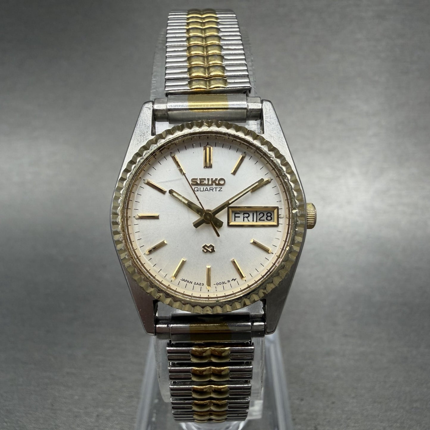 Seiko SQ Watch Women 25mm Silver Dial Two Tone Daydate Round 2A23-0039 NewBat0