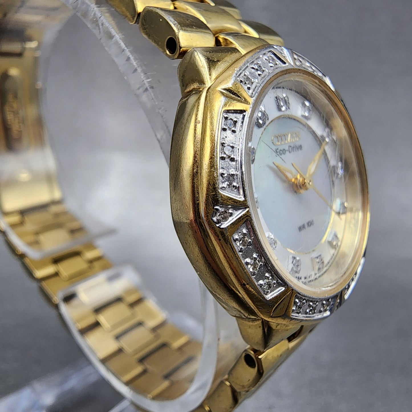 Citizen EcoDrive Watch Women 27mm MOP Dial Gold Tone Diamond Bezel Round Works3