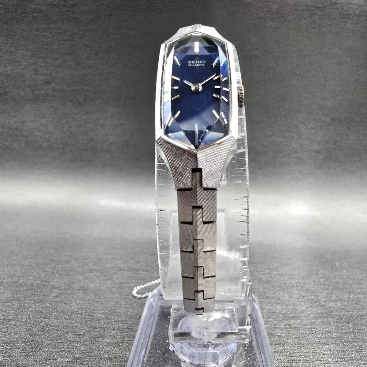 Seiko Watch Women 12mm Blue Dial Silver Tone Rectangle 1320-5339 New Battery JP35