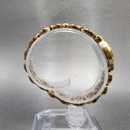 Seiko Watch Women 19mm Champagne Dial Gold Tone Round V4001130 New Battery8