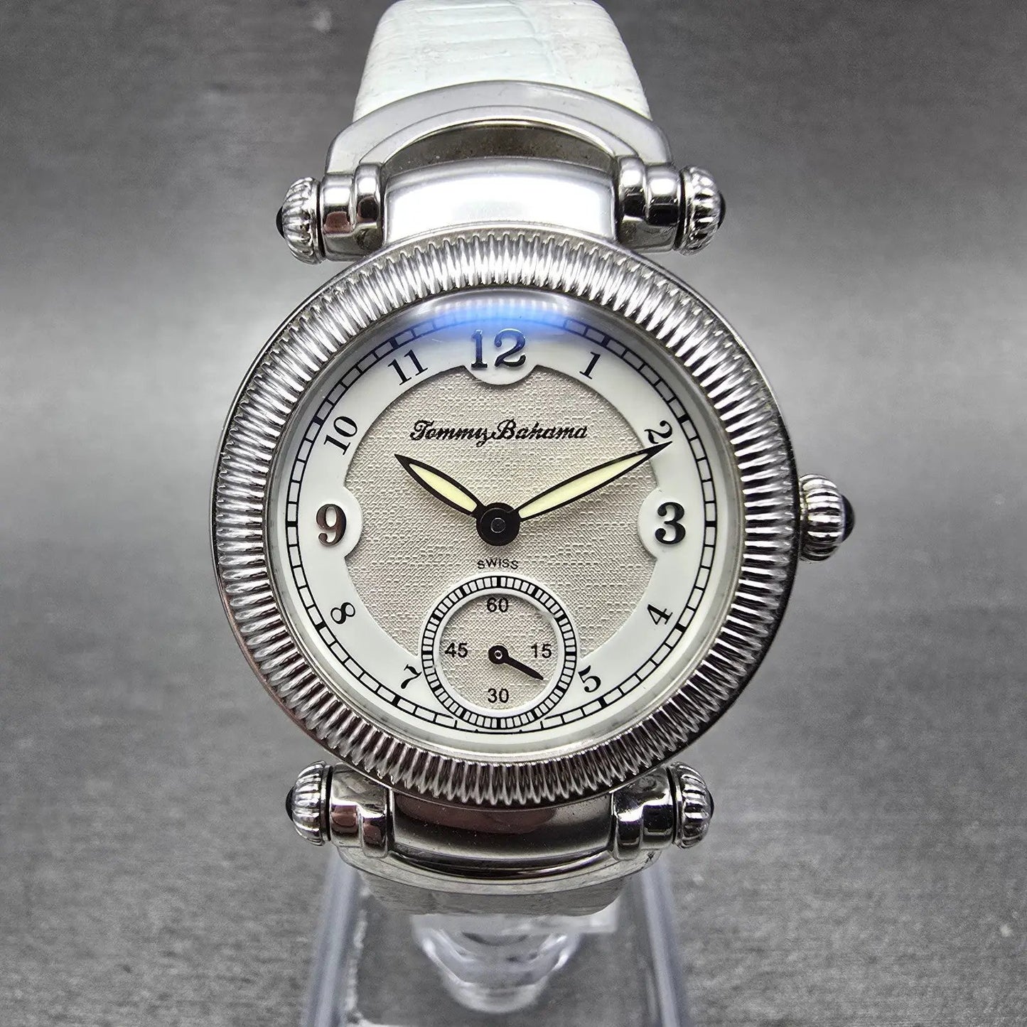 Tommy Bahama Watch Women 29mm White Dial  Steel Leather Round TB2079 New Battery0