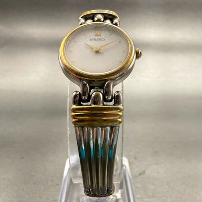Seiko Watch Women 20mm White Dial Two Tone Round V400-1229 New Battery Vintage5