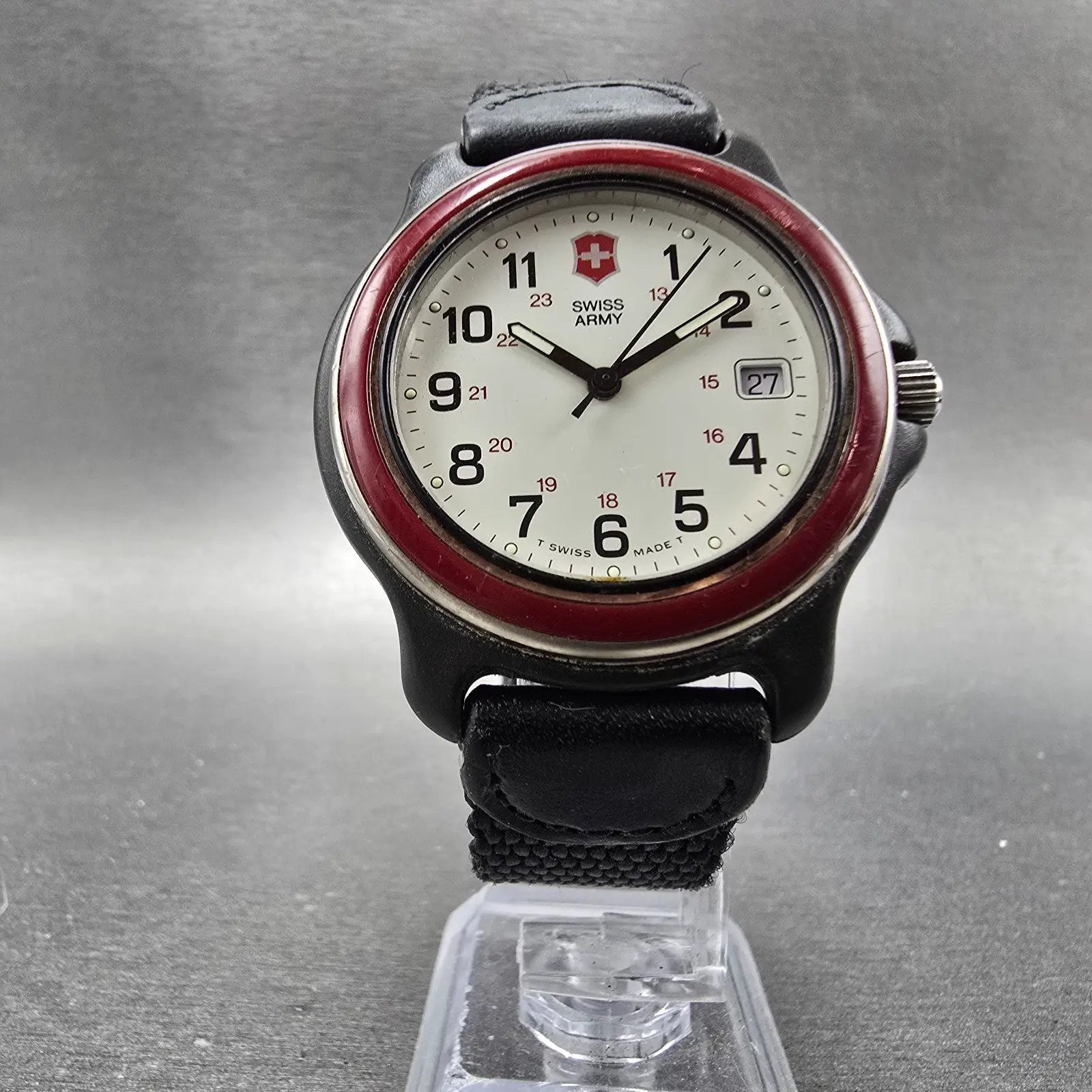 Victorinox Swiss Army Watch Men 39mm White Dial Black Tone Date Round PARTS JKQ6