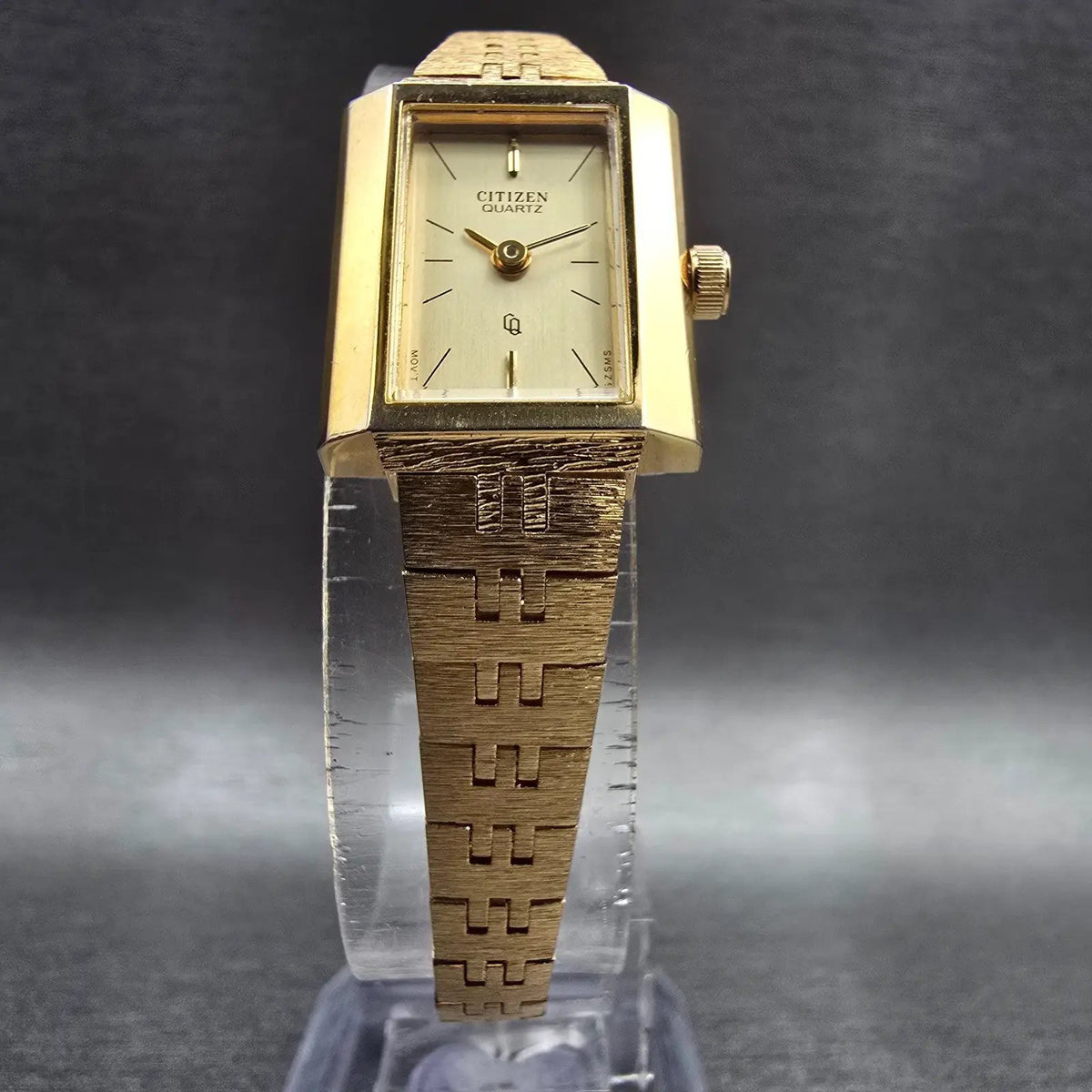 Citizen CQ Watch Women 17mm Gold Dial Gold Tone Rectangle 3220-S16911 New Batt5