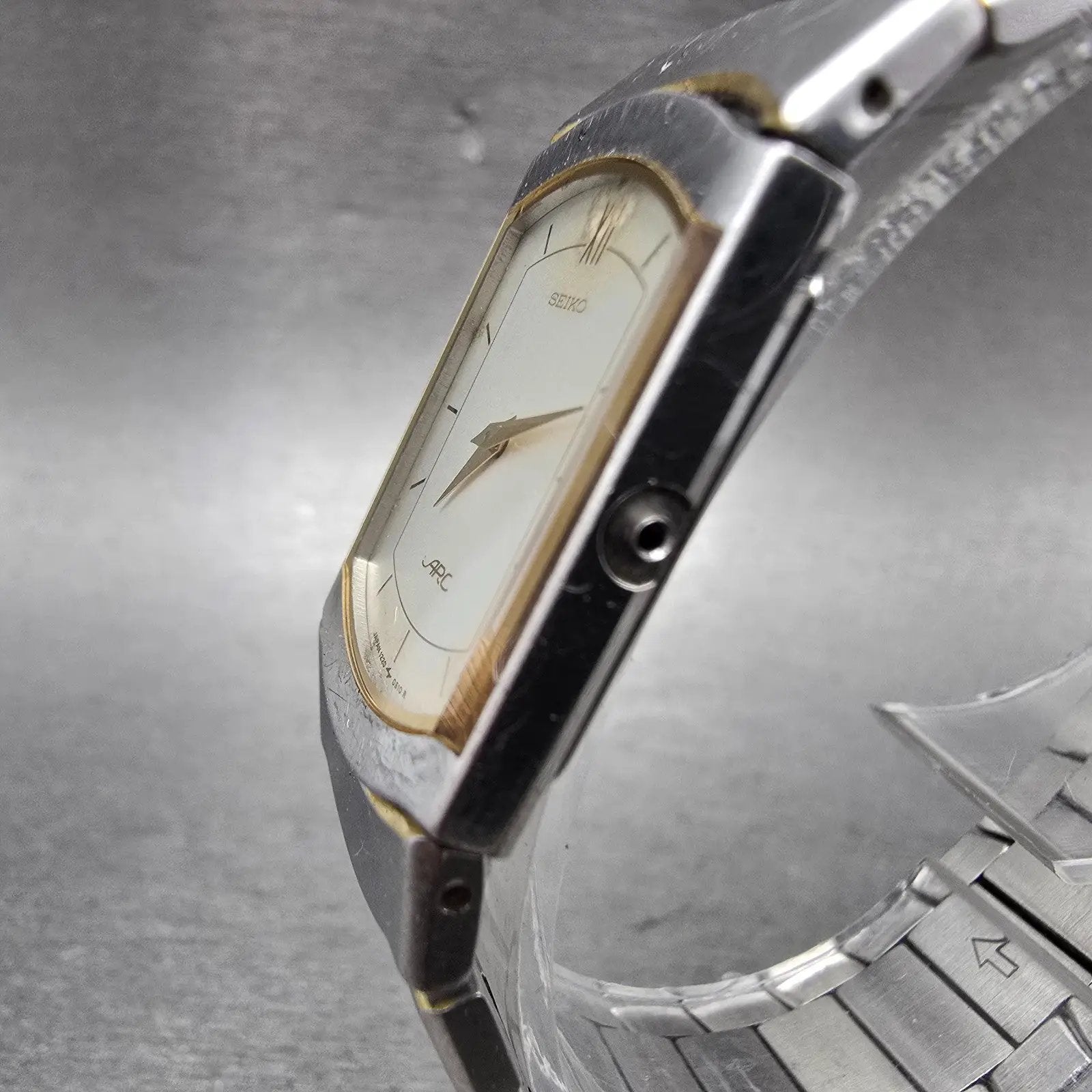 Seiko ARC Tank Watch Women 21mm Silver Dial Two Tone Rectangle 1220-529A  PARTS3