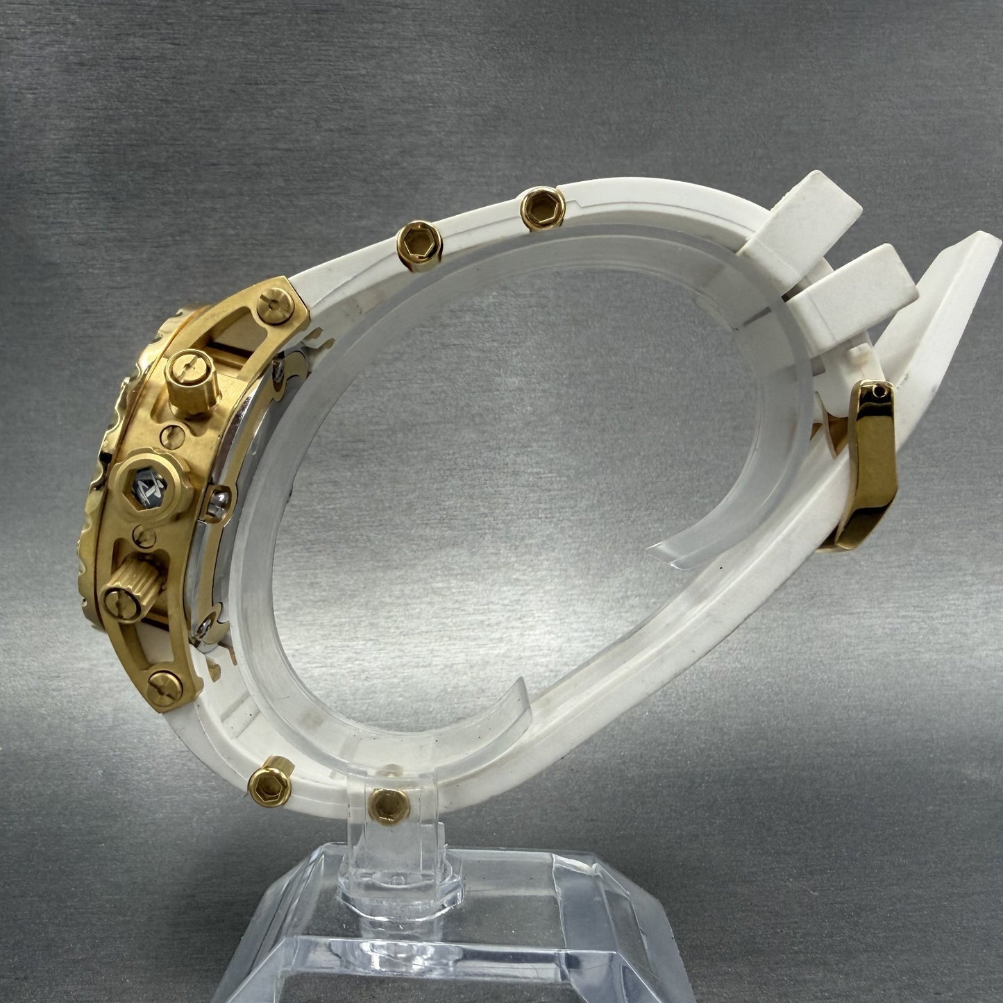 Invicta Reserve Chronograph Watch Men 44mm MOP Dial Gold Tone Date 0525 New Batt6