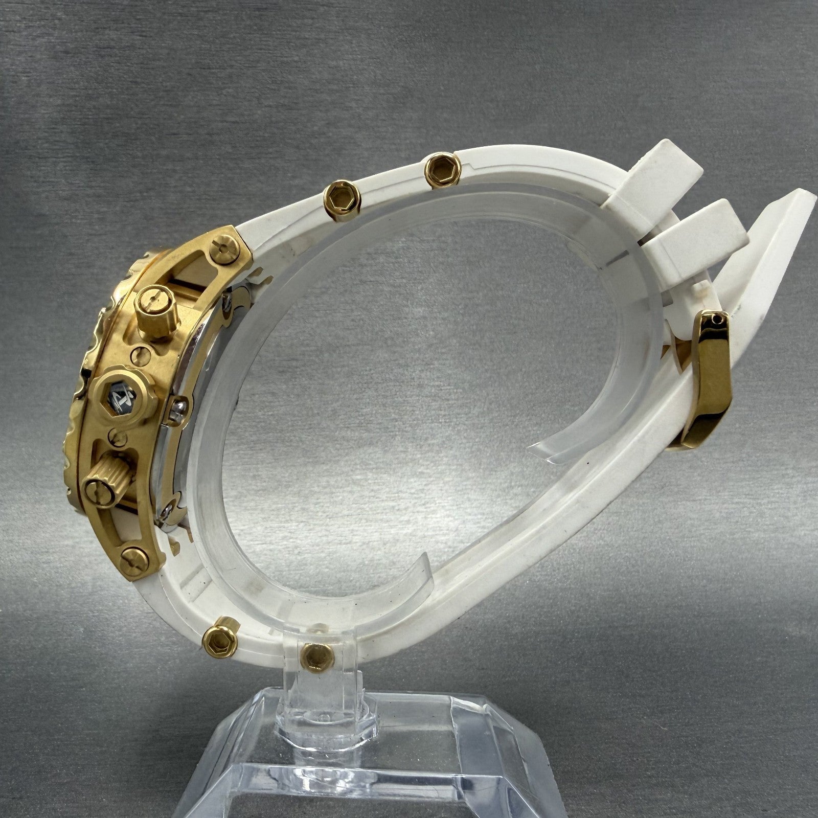 Invicta Reserve Chronograph Watch Men 44mm MOP Dial Gold Tone Date 0525 New Batt6