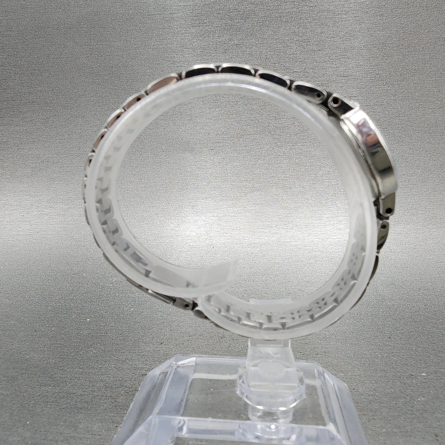 Citizen EcoDrive Watch Women 21mm White Dial Silver Tone Round B023 Runs8