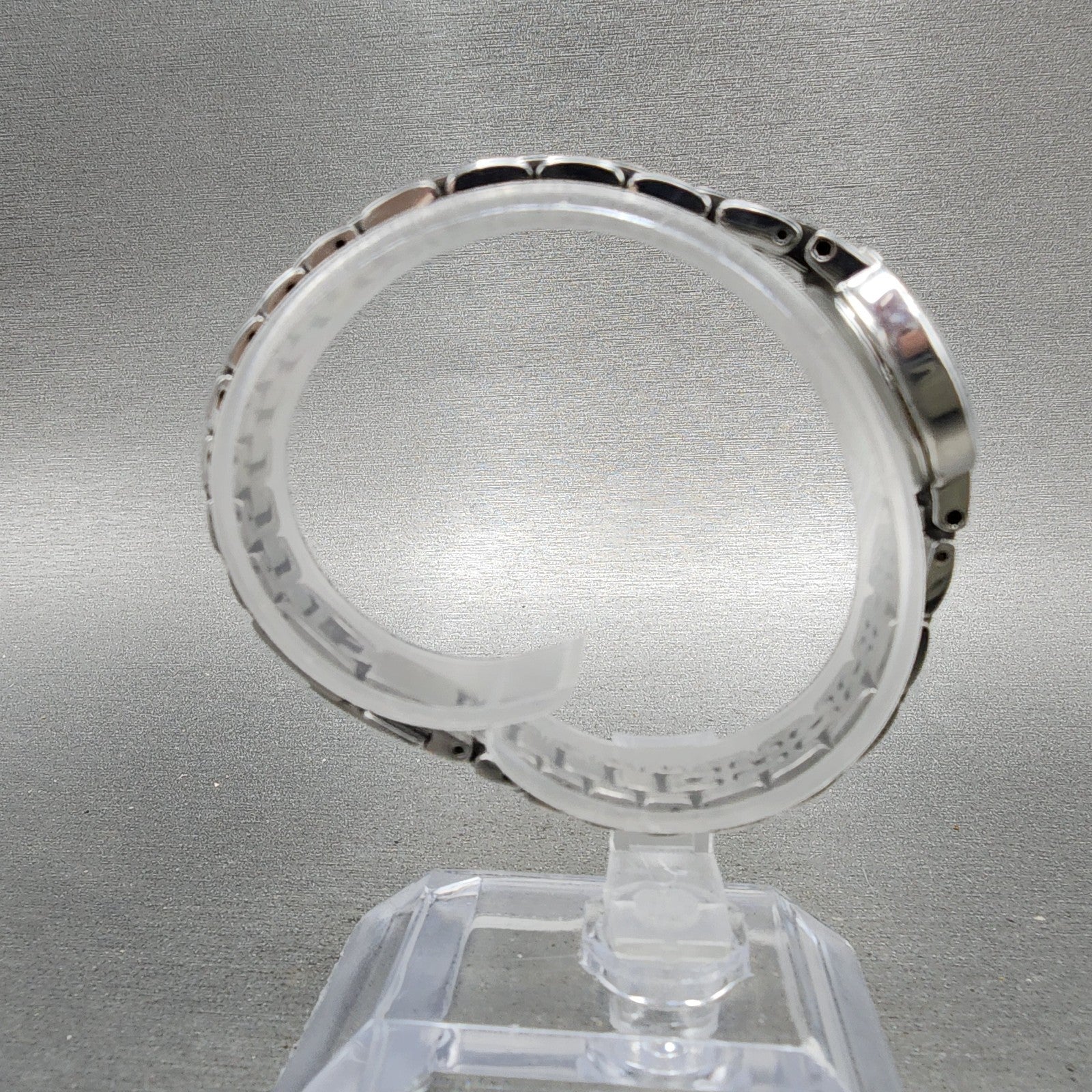 Citizen EcoDrive Watch Women 21mm White Dial Silver Tone Round B023 Runs8