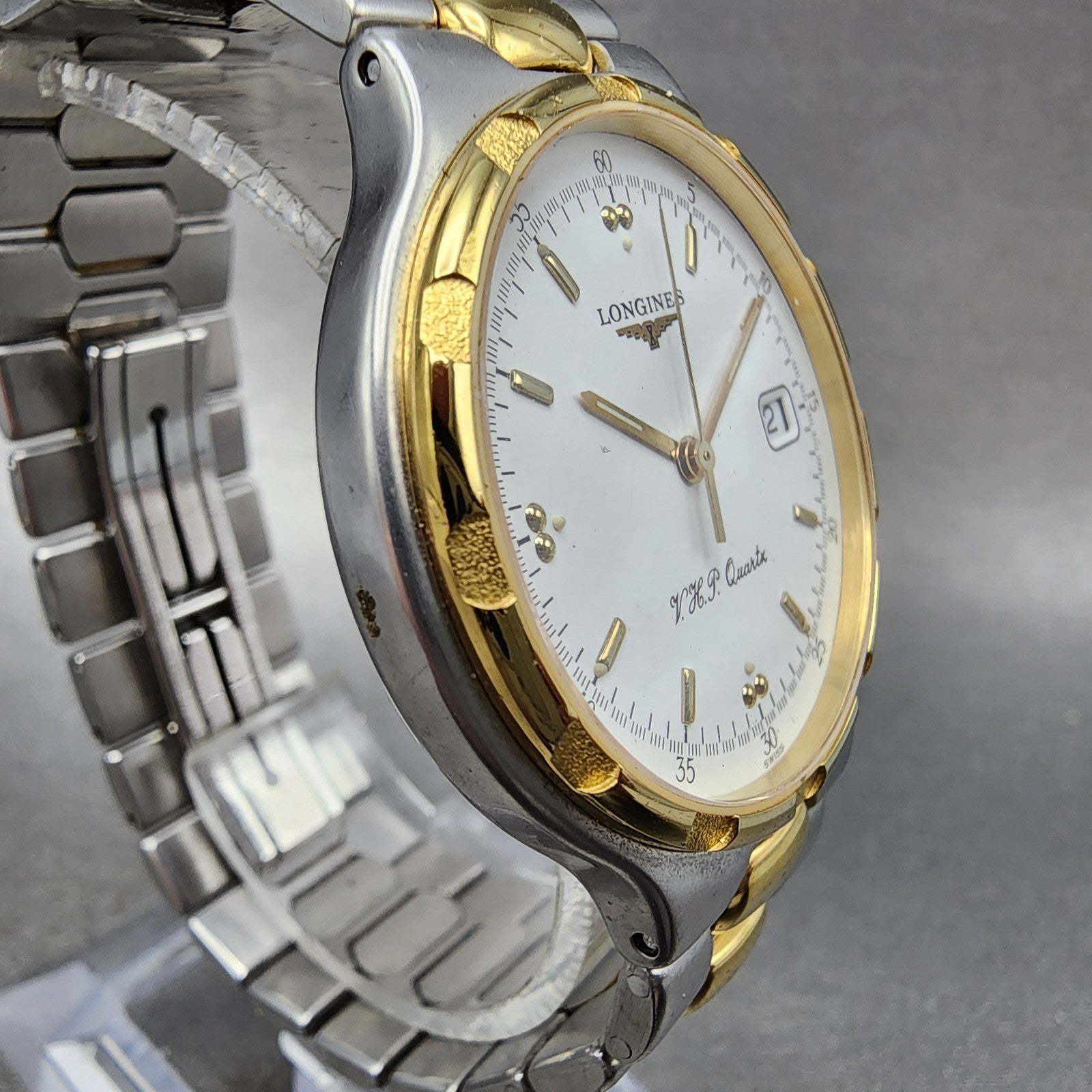 Longines Conquest VHP Watch Men 35mm White Dial Two Tone Date Round New Battery3