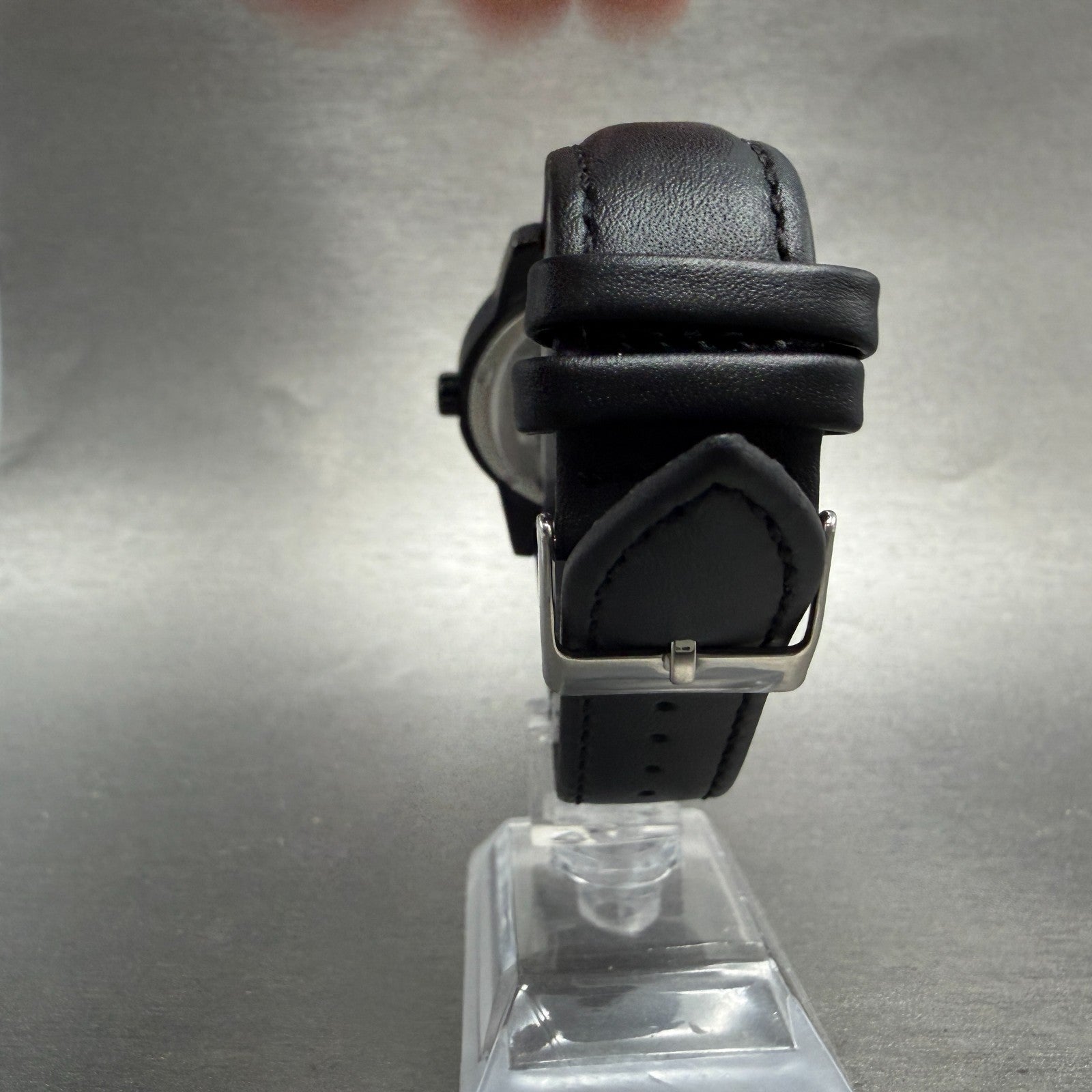 Wenger Watch Men 41mm Black Dial Black Tone Date 7281X Round New Battery7