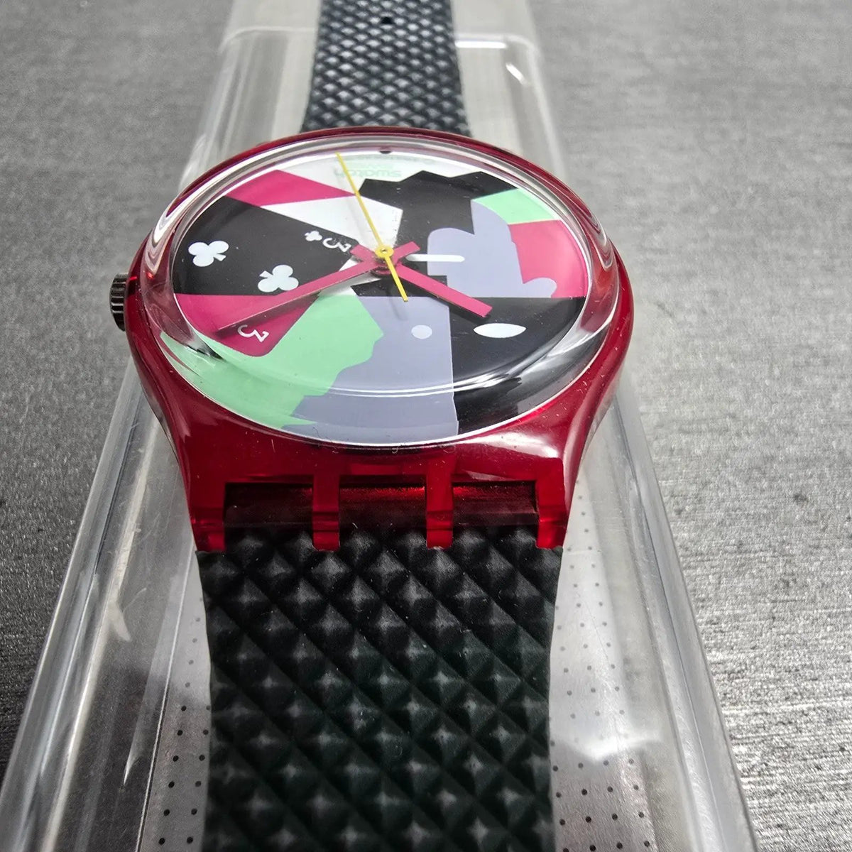Swatch Hot Rap Watch Men 34mm Black Dial Red Case GR113 New Battery NOS5
