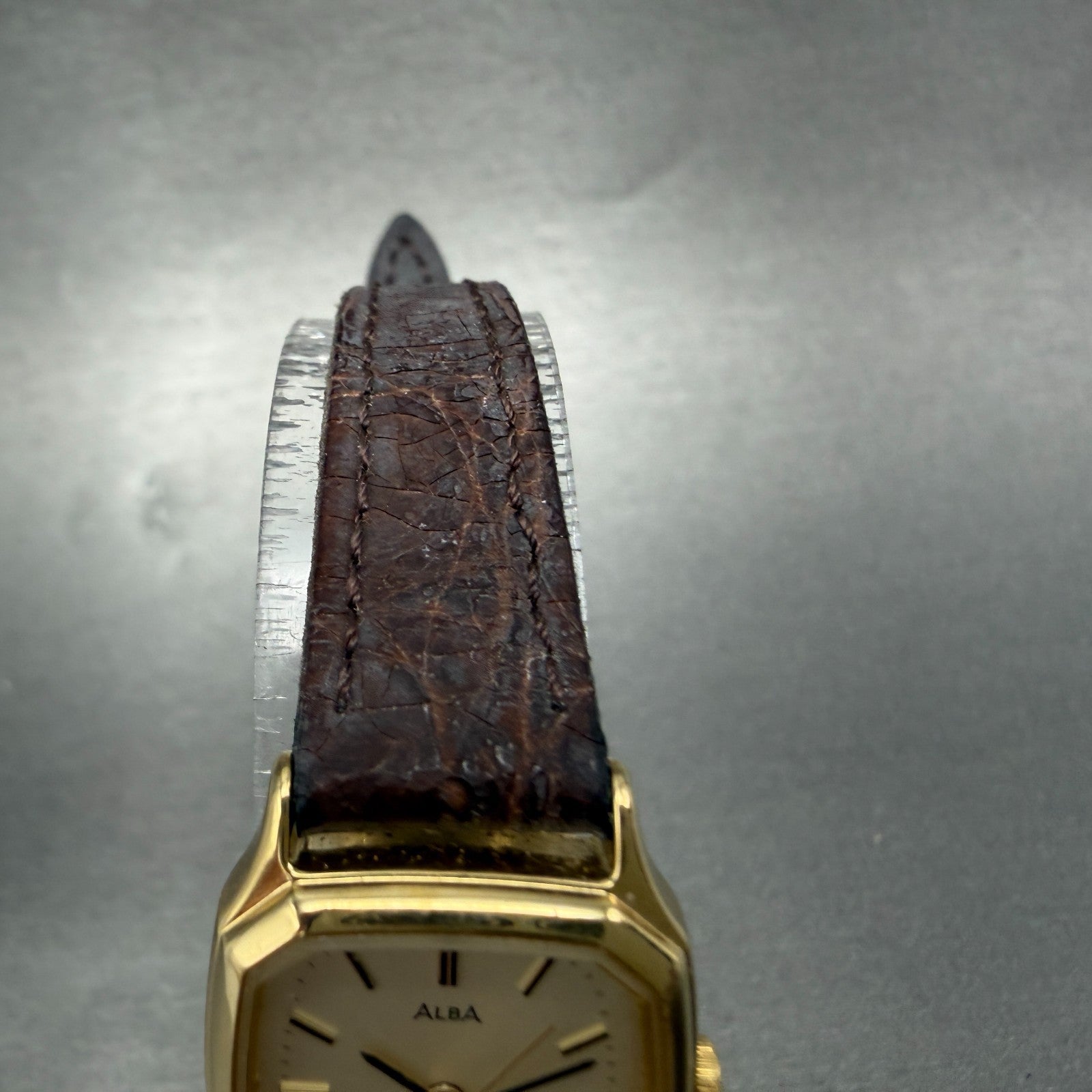 Seiko Alba Tank Watch Women 20mm Champagne Dial Gold Tone V811-5310 New Battery4