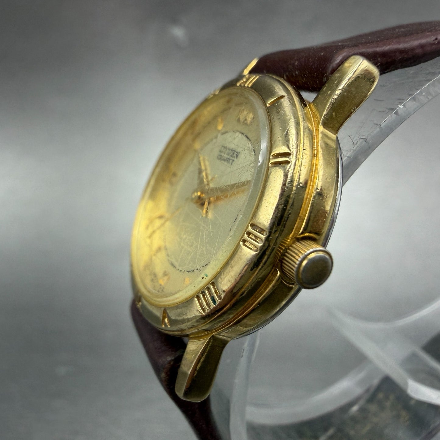 Citizen Watch Women 24mm Champagne Dial Gold Tone Date 1012-K13131 New Battery y2