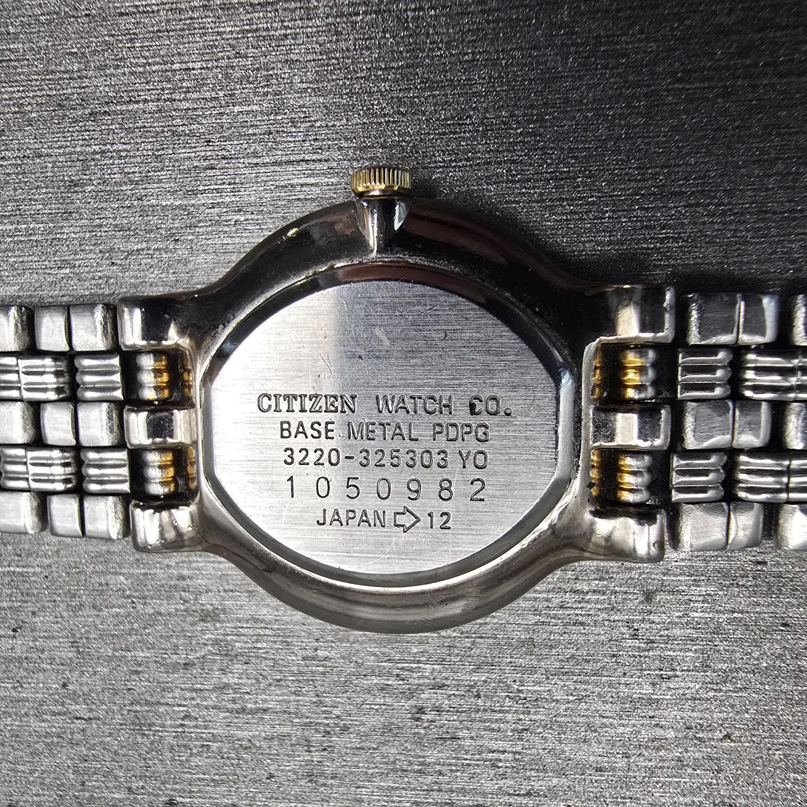 Citizen Elegance Watch Women 23mm MOP Dial Two Tone Round 3220-325303 New Batt10