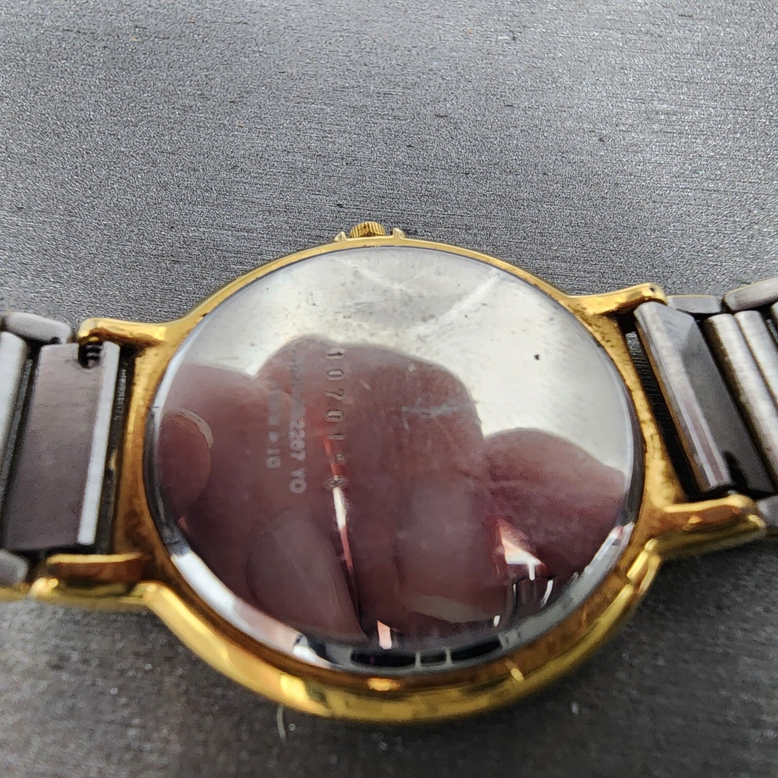 Yves Saint Laurent Watch Women 29mm Champagne Dial Two Tone Round New Battery9