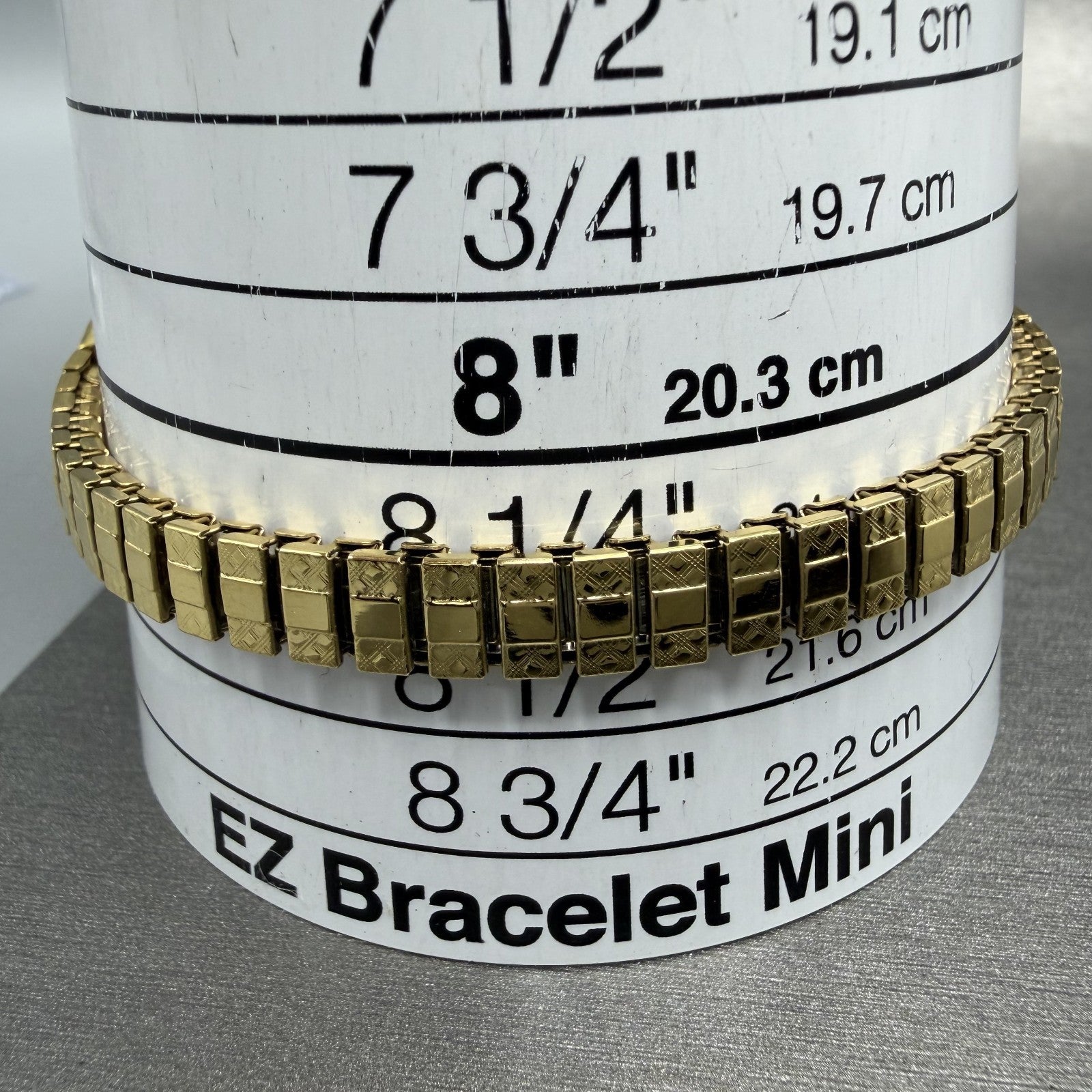 Citizen Watch Women 17mm Champagne Dial Gold Tone Oval 5920-S96494 New Battery10