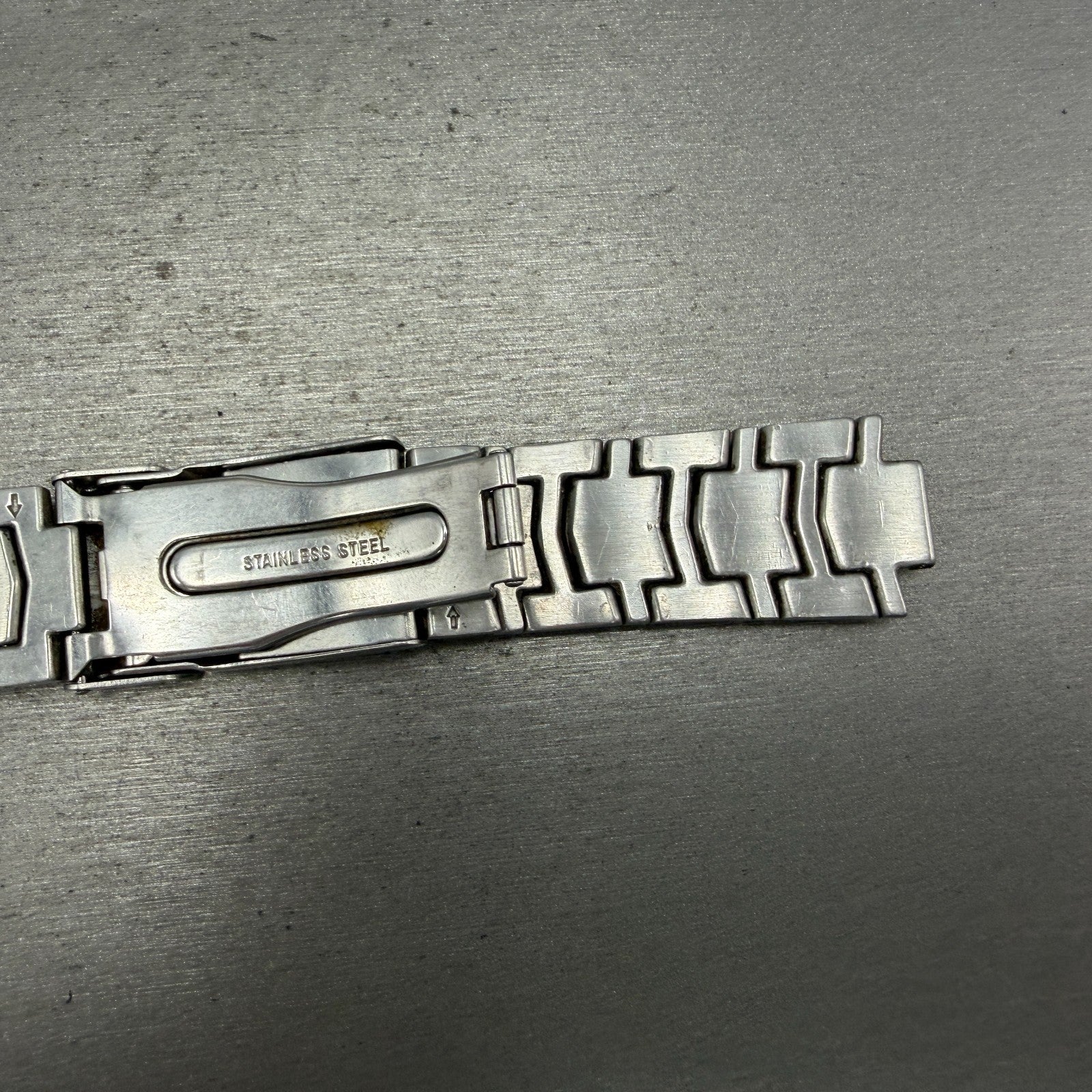 Bulova Millennia Watch Bracelet Two Tone 20mm Stainless Steel 98A48 Vintage5
