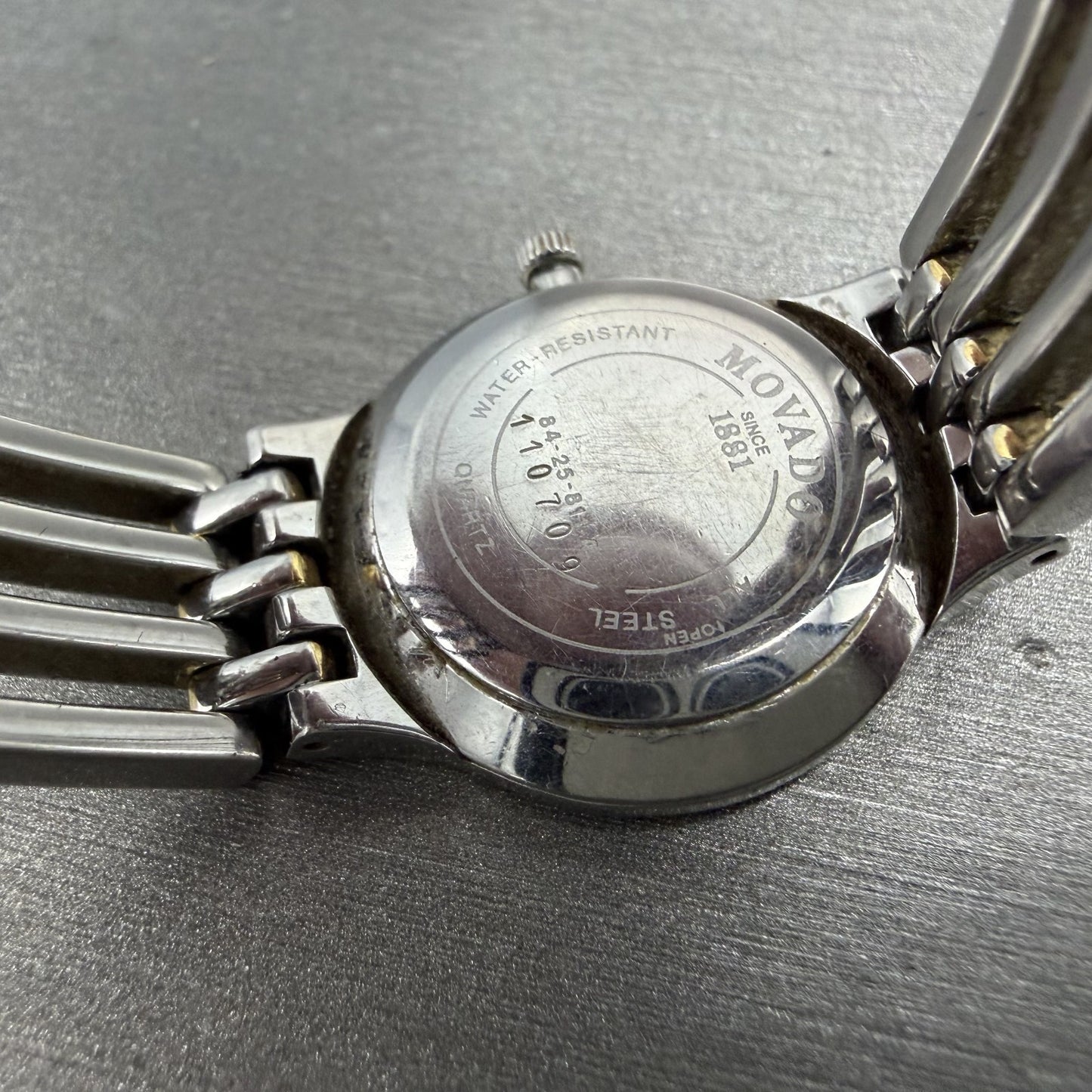 Movado Esperanza Watch Women 23mm White Dial Two Tone Round 84-25-811 New Batt9
