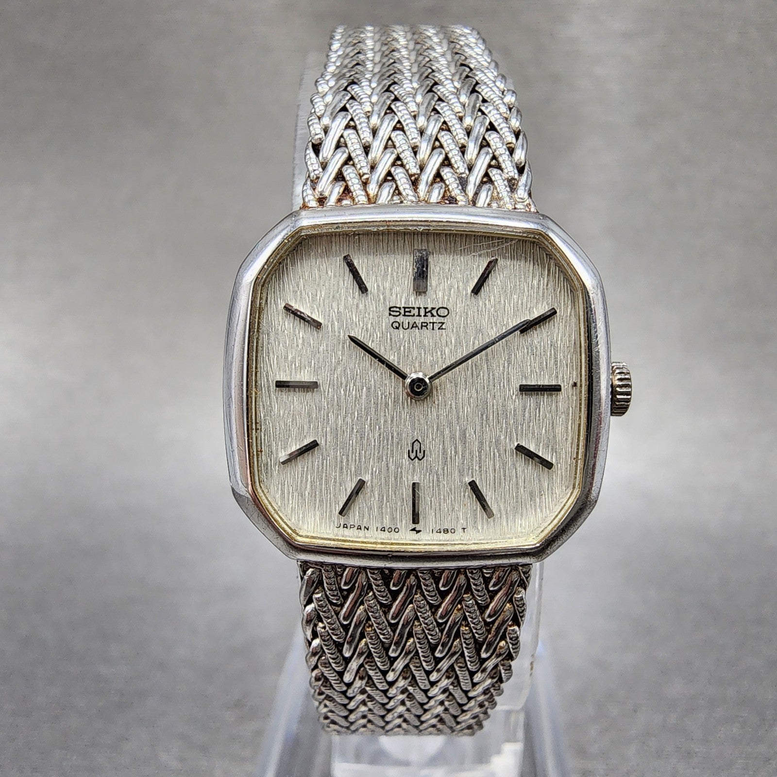 Seiko Watch Women 21mm Silver Dial Silver Tone Octagon 14005900 New Battery0