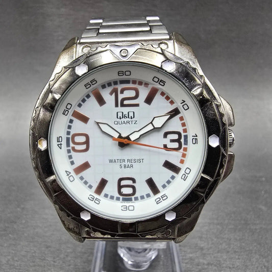 Citizen Q&Q Dive Watch Men 45mm White Dial Silver Tone Round New Battery0