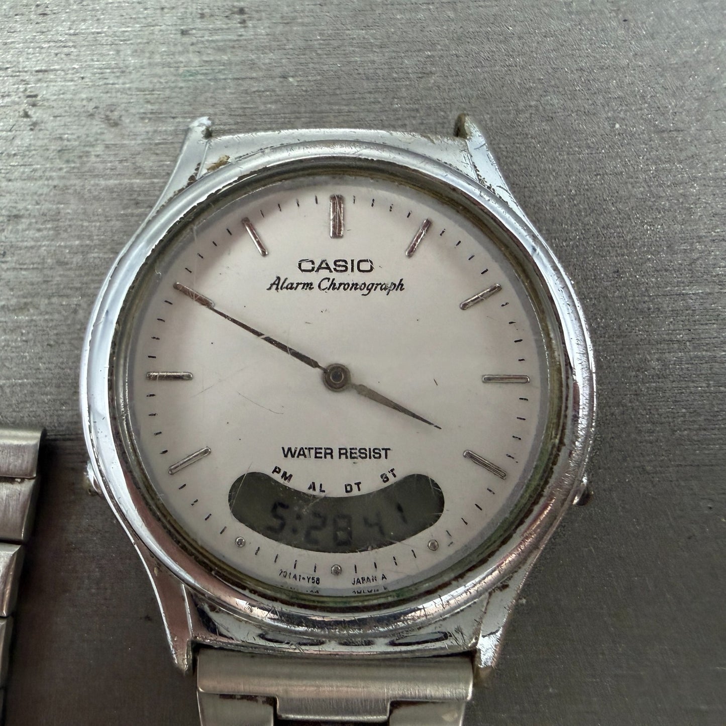 Casio AQ-227 Watch Unisex 35mm White Dial Silver Tone Analog Digital PARTS2