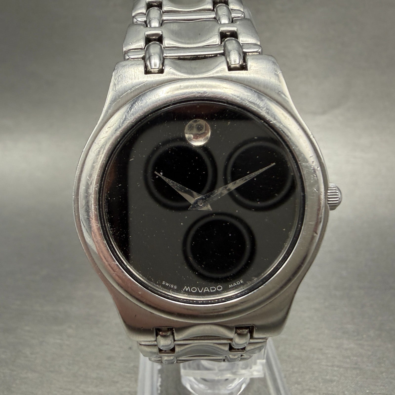 Movado Museum Watch Men 33mm Black Dial Silver Tone Round 84.e4.9872 New Battery0