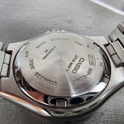 Casio Watch Men 38mm Blue Dial Silver Tone Daydate MTP1228D New Battery9