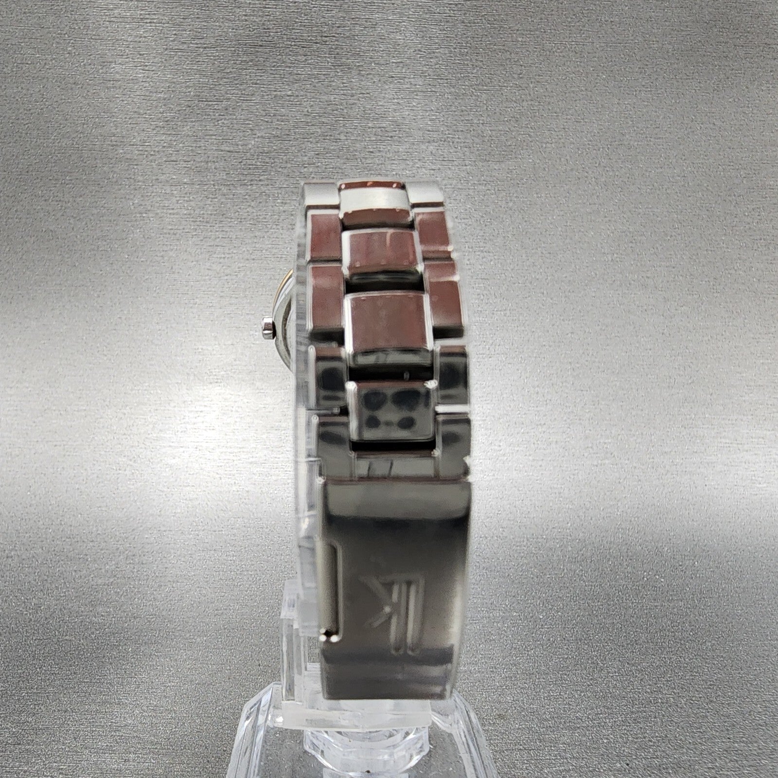 Seiko Lukia Watch Women 24mm MOP Dial Two Tone Round 1N010L80 New Battery7