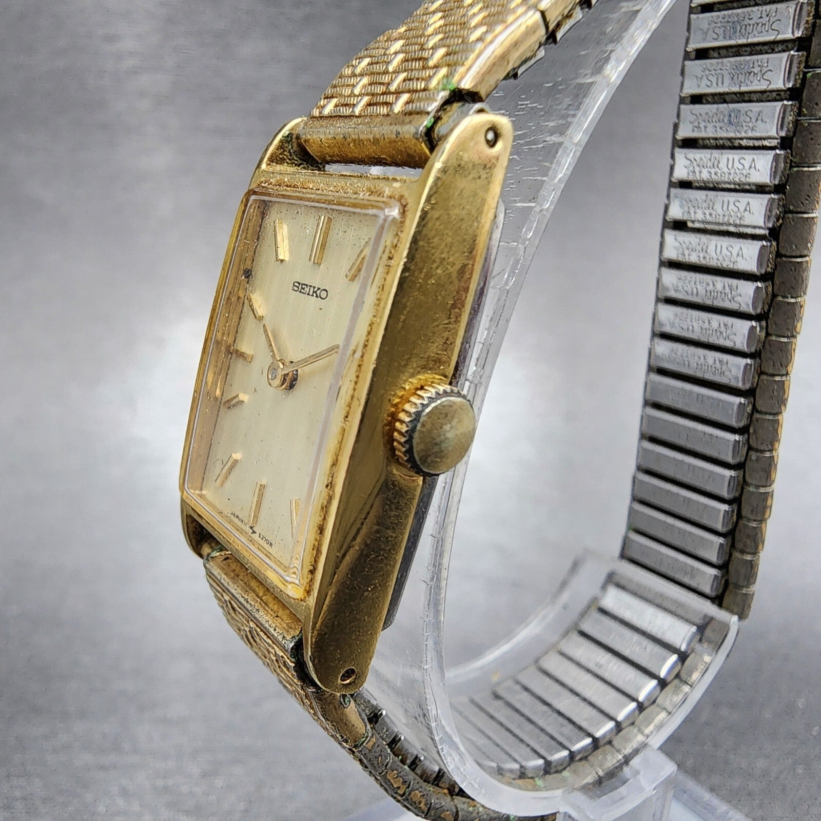 VTG Seiko Tank Watch Women 17mm Champagne dial Gold Tone Rectangle Manual Wind2