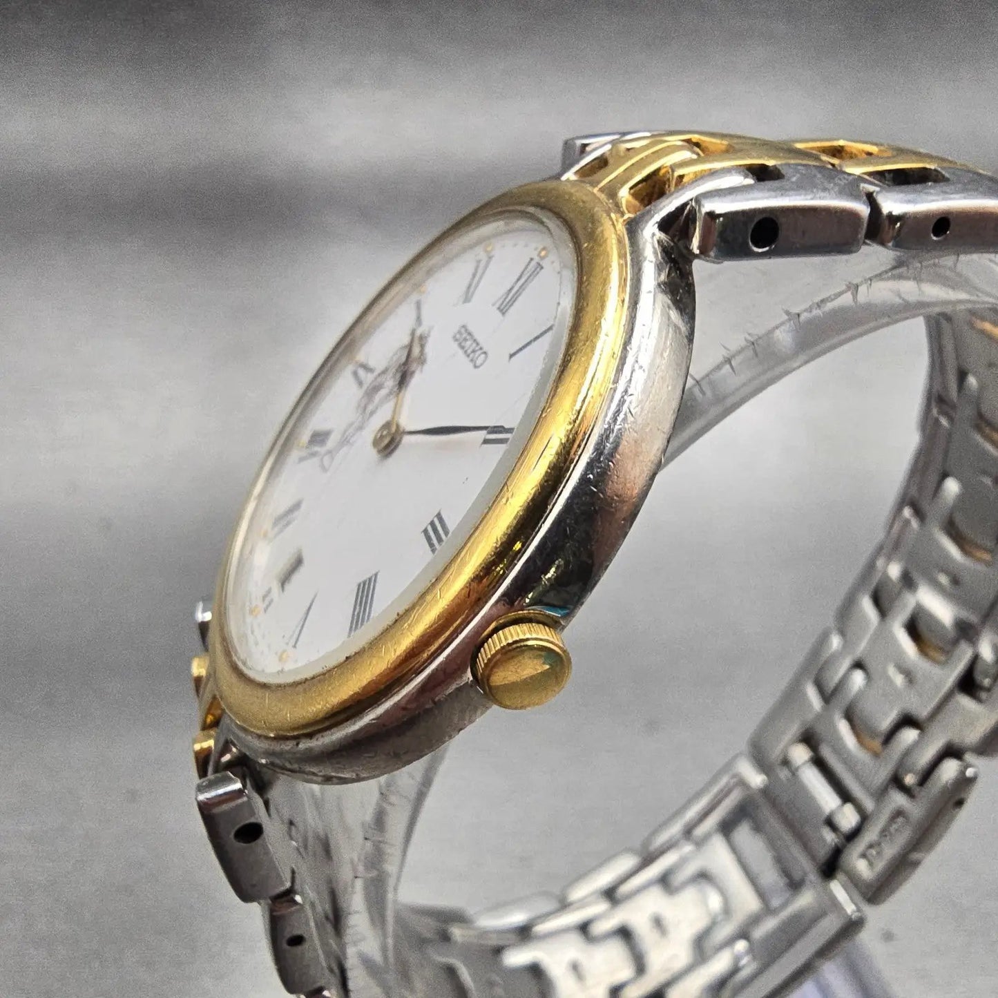 Seiko Watch Men 34mm White Dial Two Tone Date Round 7N39-7029 New Battery VTG2