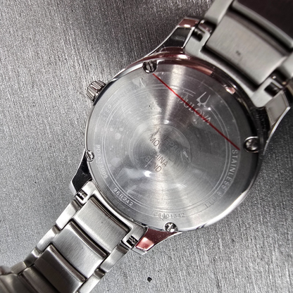 Bulova Watch Men 31mm MOP Dial Silver Tone Diamonds Round 96R242 New Battery10