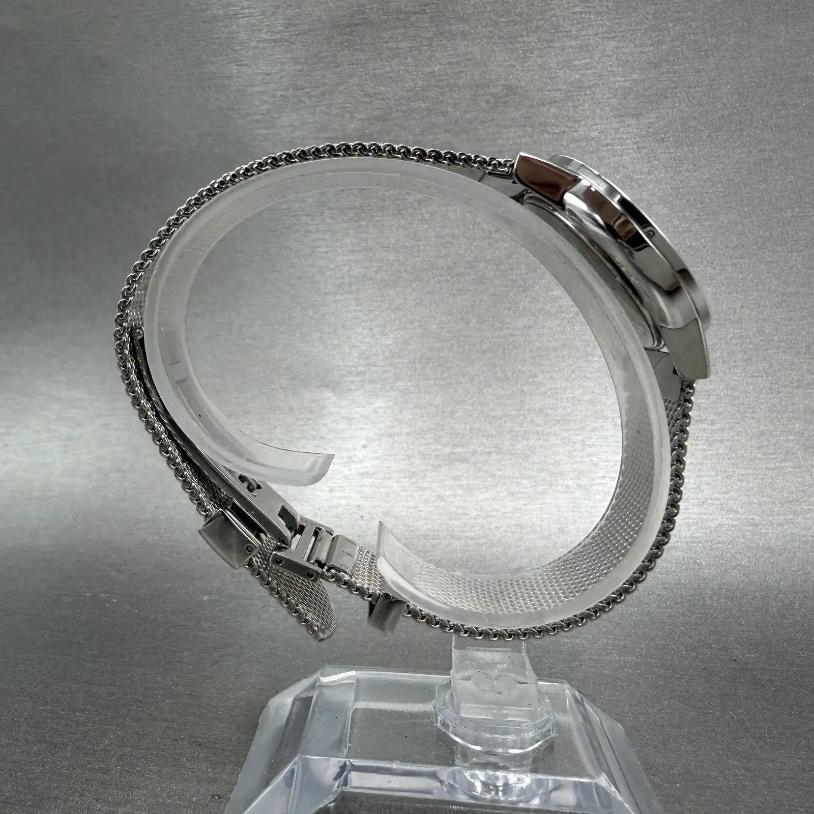 48022003