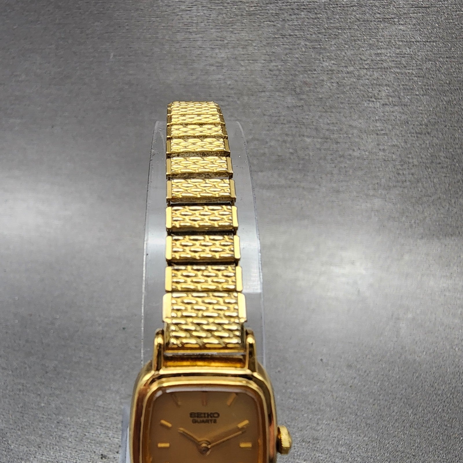 Seiko Watch Women 18mm Champagne Dial Gold Tone Rectangle 1N005K29 New Battery4
