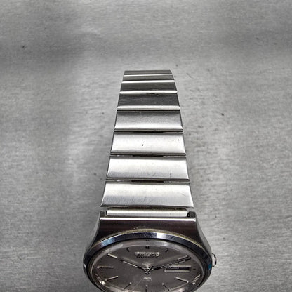 Seiko SQ Watch Men 34mm Silver Dial Silver Tone Daydate Round 5H23-7C60 New Batt4