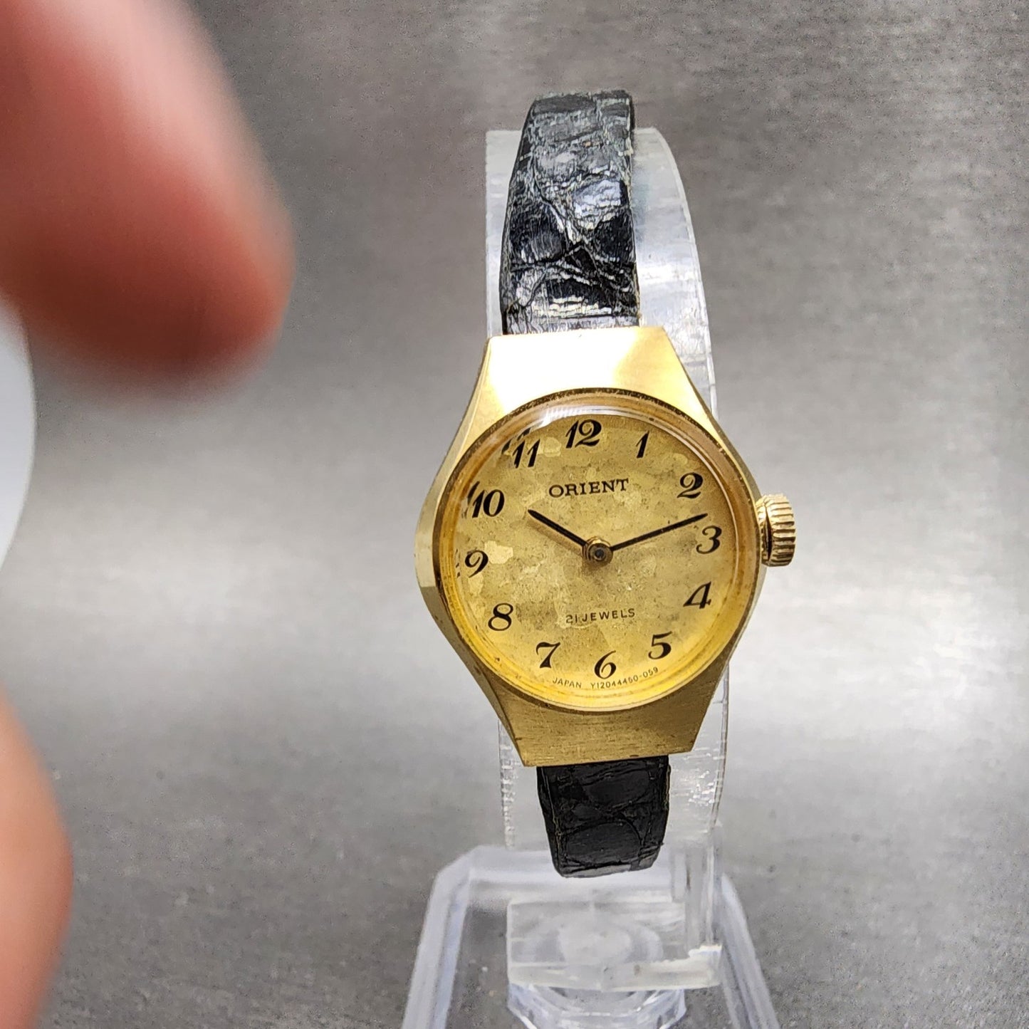 Orient Watch Women 21mm Gold Dial Gold Tone Round Manual Wind Runs Vintage6