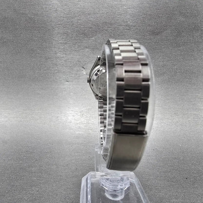 Seiko 5 Automatic Watch Women 25mm Silver Dial Silver Tone 4206-0410 New Battery8